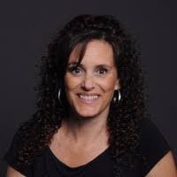 Kimberly Pollak's Instagram, Twitter & Facebook