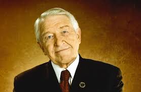 A season for every calling: Read our new story about Jack Scott '62 B.D.  and his path through ministry, academia, and public office.  https://divinity.yale.edu/news/2025-09-04-a-season-for-every-calling-alum-jack-scotts-path-through-ministry-academia  ...