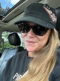 Darrell Skipper's Instagram, Twitter & Facebook