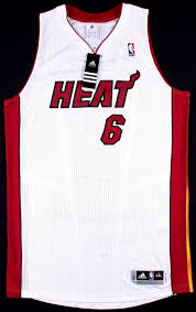 That's gotta be worth a follow surely. Lebron James Signed Miami Heat Authentic On Court Jersey Inscribed 2013 Finals Mvp 25 3 Ppg U