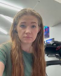 Mykelti's Shocking Move Away from Christine