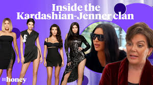 Khloé kardashian took to social media to solve the mystery behind her changing height. Khloe Kardashian Explains Height Variation To Fan In Wholesome Twitter Exchange 9celebrity