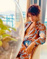 Karla camila cabello estrabao (/kəˈmiːlə kəˈbeɪoʊ/; 760 ÙƒØ§Ù…ÙŠÙ„Ø§ ÙƒØ§Ø¨ÙŠÙˆ Ideas In 2021 ØºØ±Ù Ø§Ù„Ù‚Ø±Ø§Ø¡Ø© Ù…Ø§ÙŠÙˆÙ‡Ø§Øª Ø¨ÙŠÙƒÙŠÙ†ÙŠ Ø§Ø³ØªØ´ÙˆØ§Ø±
