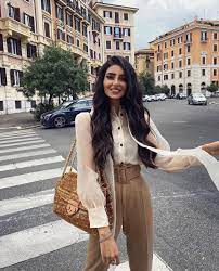 Zara Street Style On Instagram Ambrabny Zara Blouse Ref 8303 832 727 Zara Zaraeurope Zarastyle Designer Outfits Woman Fashion Outfits Fashion