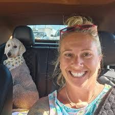 Linda Ake's Instagram, Twitter & Facebook