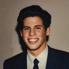 Billy Oxley's Instagram, Twitter & Facebook