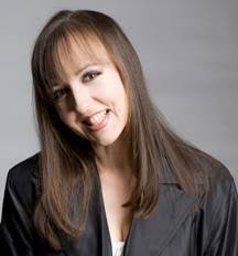 What type of cake can be made without frosting for a fair?