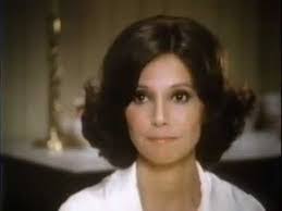 Penny Cope's Instagram, Twitter & Facebook