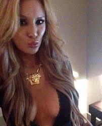 Brother of Lisa Vanderpump sent photo of pills then killed himself