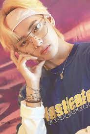 It's easy to see why so many people are obsessed with the sims 4. Taekook Taehyung In Glasses