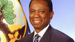 Ruling puts Michigan's Highland Park schools emergency manager in limbo