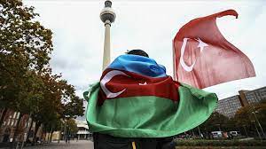 Rusya veya resmî adıyla rusya federasyonu, kuzey avrasya'da bir ülkedir. Rus Gazetesi Karabag Da Ermenistan Ve Rusya Kaybetti Turkiye Kazandi