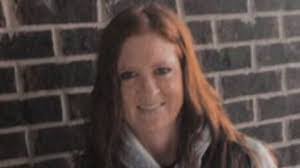 Leah Hobbs's Instagram, Twitter & Facebook