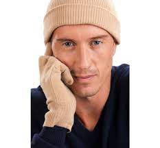 Mens Beanie And Gloves Set 100 Cashmere By Citizen Cashmere This Men S Cashmere Beanie And Glove Set Are War Cashmere Beanie Mens Beanie Cashmere Gloves