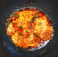 Hidangan telur ialah hidangan yang selalu menjadi favorit tahukan anda ada banyak resepi telur mudah, tidak hanya telur dadar, ada telur sambal, acar telur. Resipi Sambal Telur Pecah Tiga Rasa Menu Simple Jimat Tapi Sedap Makan Dengan Nasi Panas Panas Memang Terangkat Keluarga