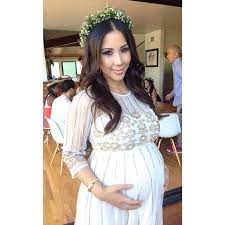 The Best Way To Use Instagram On The Web And Ipad Pictacular Baby Shower Outfit Baby Shower Dresses Mom Outfits