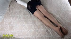 Daily showers could become a thing of the past, if a new beauty trend called 'cleansing reduction' takes off. Pantyhose Fetish Femdom Fetish Clips