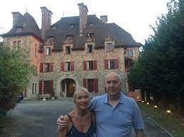 In 2018, she began appearing in a uk reality series called escape to the chateau diy, which features several brits fixing up french chateaux. Where Is Escape To The Chateau Diy Filmed Locations For New Series And What Time It S On Channel 4 Tonight