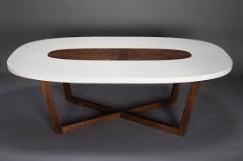 Super schöne und massive barhocker! Hand Crafted Concrete And Walnut Super Ellipse Dining Table By Concrete Pete Custommade Com