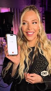 Delbert Hosteen's Instagram, Twitter & Facebook