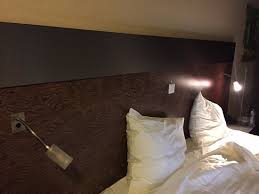 So a light test probe will not work across the open switch unless the socket is good and a bulb is in the socket to complete the path. Broken Lights One Example Ceiling Light Also Did Not Work Picture Of Fletcher Wellness Hotel Trivium Etten Leur Tripadvisor