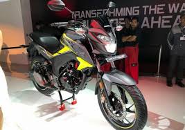 A simple recipe popular with novices, commuters and even experienced riders, the middleweight hornet remained in production until 2013. Honda Cb Hornet 160r Honda X Blade Removed In India Auto Freak