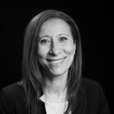 Merci Le Parisien pour ce portrait et merci à mon grand-père Gérald et à  mon père Pierre 💚 L'aventure et l'engagement continuent à l'Espace  Rambouillet et sur les différents projets de Wild… |