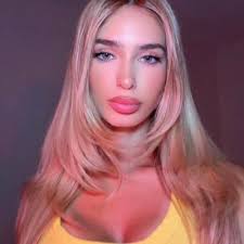 Danielle Hess (@danii__hess)