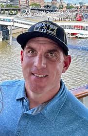 Scott Rabideau's Instagram, Twitter & Facebook