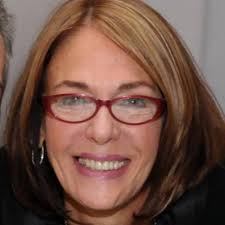 I am pleased to announce the internal promotion of Alison Vandergriff to  Co-Manager at our Sephora Hawthorne location. Developing leaders who coach  and creating internal bench is one of my leadership… |