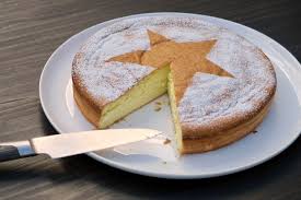 Gateau De Savoie Moelleux Dans La Famille Cuisine Je Voudrais Gateau De Savoie Gateaux Et Desserts Gateau Sans Ble