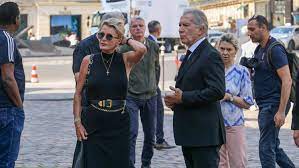 Sophie Davant et William Leymergie aux obsèques de Philippe Labro : le  couple soudé dans ce moment difficile