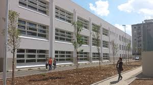 Tommaso studio architettura e urbanistica. Sei Scuole Prefabbricate A Bari Il Caso Di Studio