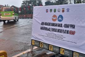 Pengendara moge kena sanksi ppkm di bogor, jawa barat. Kabupaten Bogor Kembali Perpanjang Ppkm Daerah