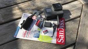 In benchmark tests using usb 3.1 and 3.0 readers the highest sequential read speed was 99.5 mb/s, which is right in line with the 100mb/s maximum read speed quoted by sandisk. Sandisk Ultra Microsdxc Uhs 1 256gb Review Camera Jabber