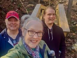 4.9 mile hike at Island Lake state park