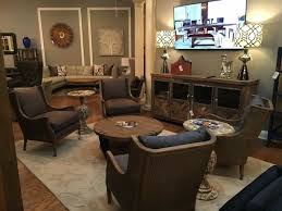 I Like The Table Schlafzimmer Hausdekoration Wohnung Einrichten Hausdekor Dekoration Wohnzimmer W Bar Lounge Room Dining Room Spaces Living Room Lounge