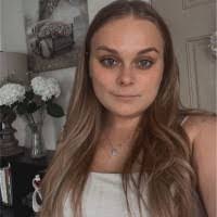 Alyssa Herring's Instagram, Twitter & Facebook