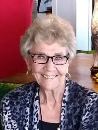 Gloria Baumgartner's Instagram, Twitter & Facebook