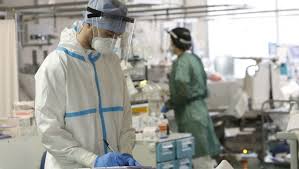 Questi numeri, se confermati anche nei prossimi giorni, potrebbero portare la sicilia dritta in. Covid In Sicilia Rt A 1 27 Seconda In Italia Rischio Alto Confermata Zona Rossa La Repubblica