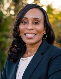 Denise Moultrie's Instagram, Twitter & Facebook