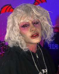 Shane Stratus💥 (@glitterbakugou) · Instagram 照片和视频