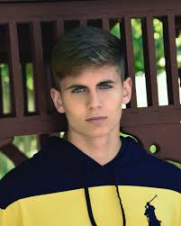 Our 2 classmates who are Syttende Mai Royalty. Past King John (Darlene  Arneson) and 2025 Queen Lynn Bronte Weiser (TroyandLynn Wieser  )....Congratulations Lynn & Troy, you will represent Stoughton well!