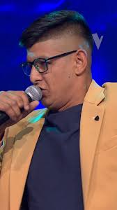 Александър Александров се завръща на сцената на #ГласътНаБългария този път  още по-подготвен. За разлика от миналия сезон, когато не се обърна никой, в  този се обърнаха и четиримата треньори. Неговият ...