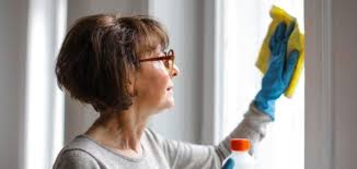 كيف تنظفين النوافذ من الطين حياتك