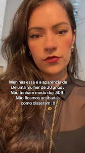 Elae Escondeu Sua Aparência Por 30 Anos