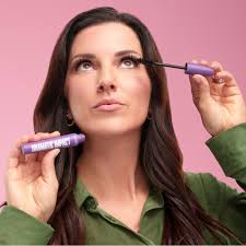 Sei Bella Dramatic Impact Mascara: Black