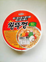 Amazon Com Paldo Spicy Jumbo Bowl Noodle 3 88 Oz Pack Of 12 Grocery Gourmet Food