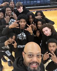 BJ⭐️ (@BrianGilmoreJr)