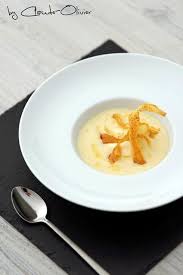 Recette De Veloute De Panais Aux Pommes Creme De Camembert Recette Veloute Panais Alimentation Entree Gastronomique